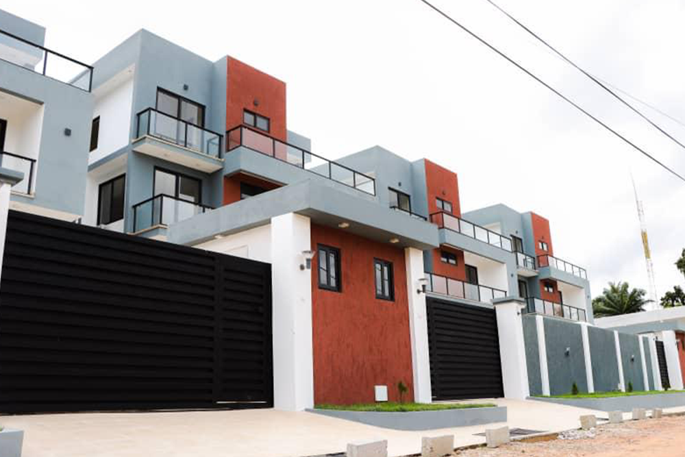 4 Bedroom Triplex House - Dzorwulu, Accra